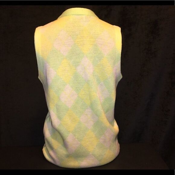 Lemon lime sweater vest  - Picture 4 of 5